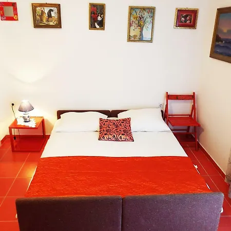 Island Apartman *
